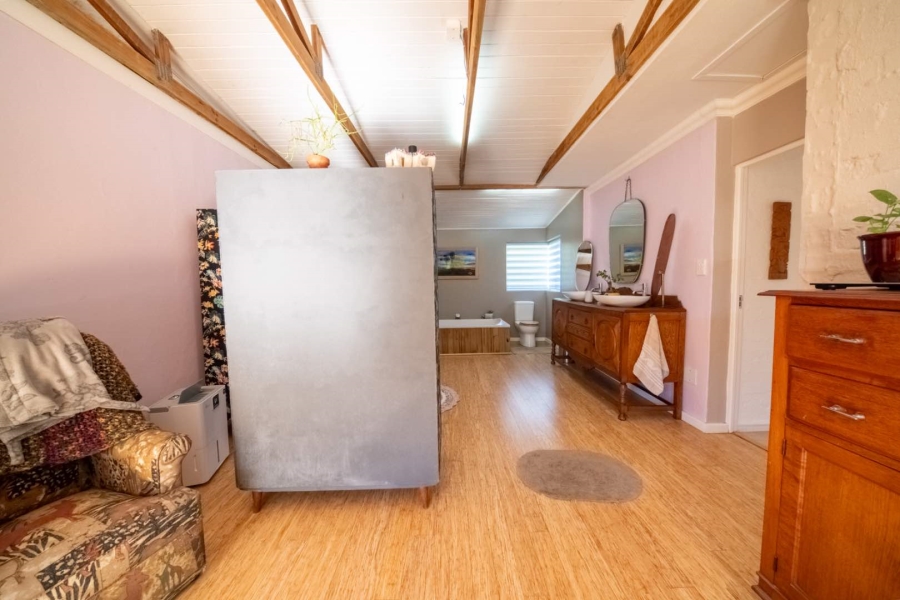 4 Bedroom Property for Sale in Paradyskloof Western Cape